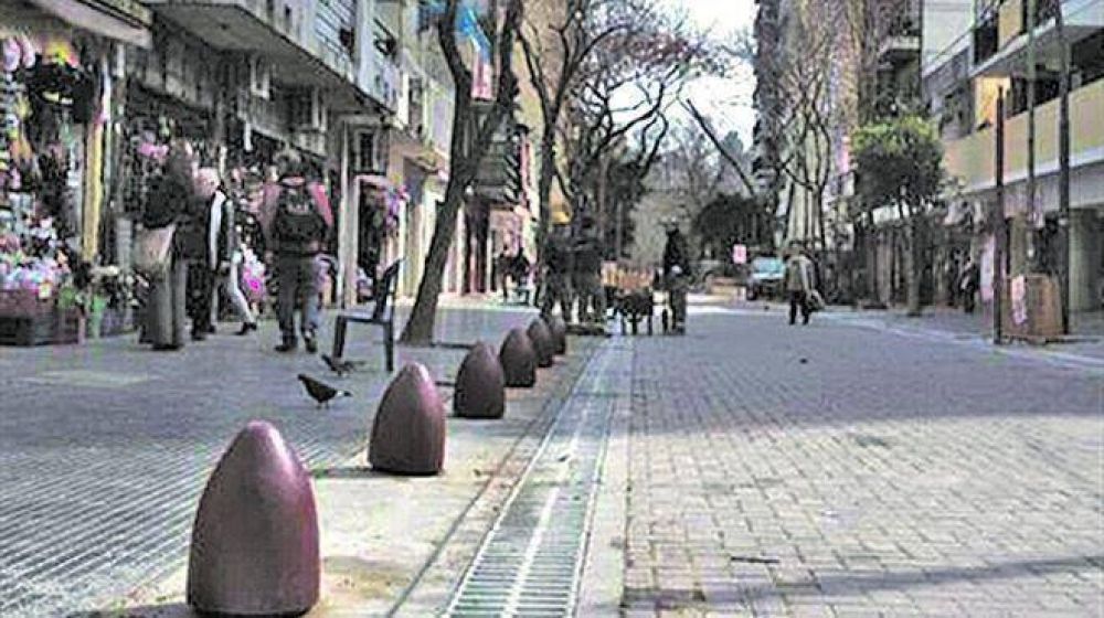 El Barrio Chino se pone a punto para las peatonales
