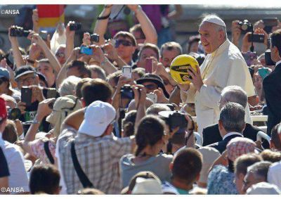 El esp�ritu de la oraci�n devuelve el tiempo a Dios, dijo el Papa