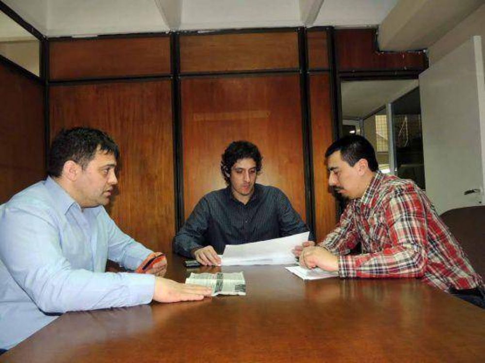 Lanzan llamado a licitaci�n para tendido del Interconectado hasta Perito Moreno