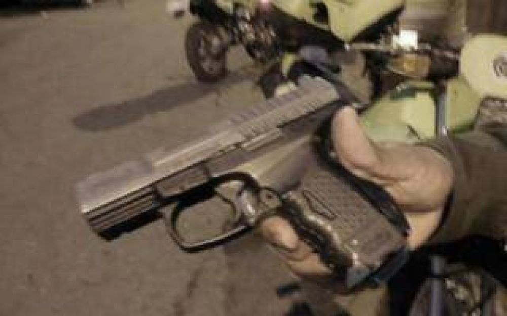 Arrecifes: Delincuente se enfrent� a la Polic�a con un arma de juguete
