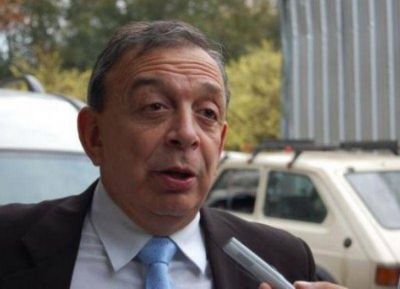 Zuccaro a Molina: 