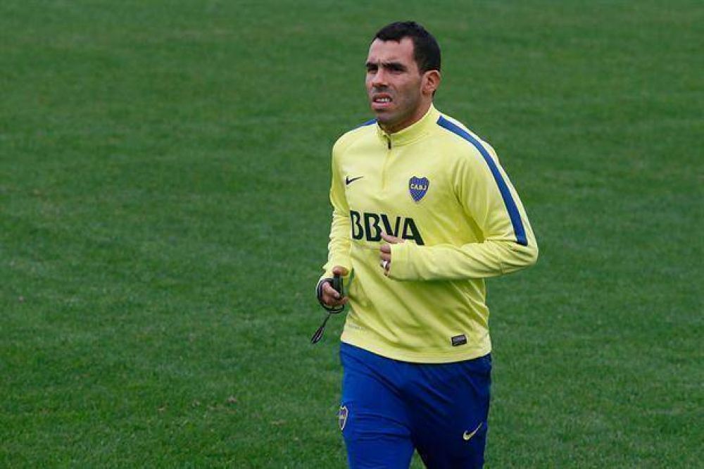Carlos Tevez tiene una lumbalgia y enciende la alarma para Boca y la selecci�n
