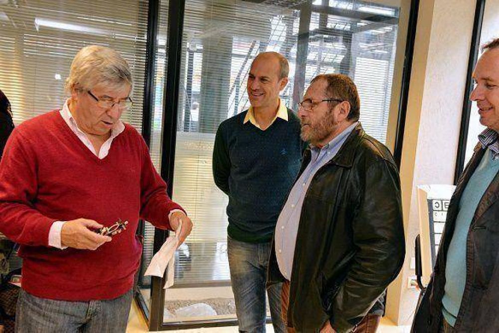 El Municipio gestion� otros 150 controles oculares para chicos