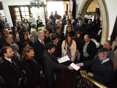Abogados marplatenses se manifestan en defensa de sus Honorarios