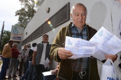 Pese al amparo, el gas ya llega con aumento