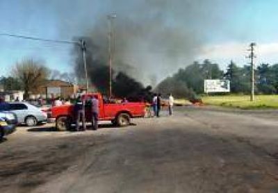 Presentan demanda judicial por el mal estado de la Ruta 1001