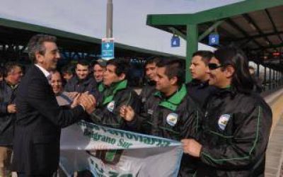Randazzo inaugur� el nuevo Belgrano Sur con unidades 0km