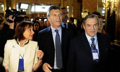Macri prometi� �un gobierno abierto y transparente� ante empresarios
