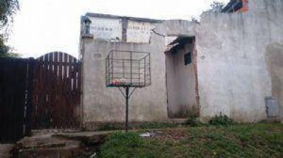 Entr� a robar a una casa, perdi� su documentaci�n y fue identificado