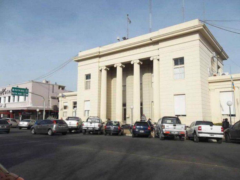 Un aumento salarial del 10 % para los municipales