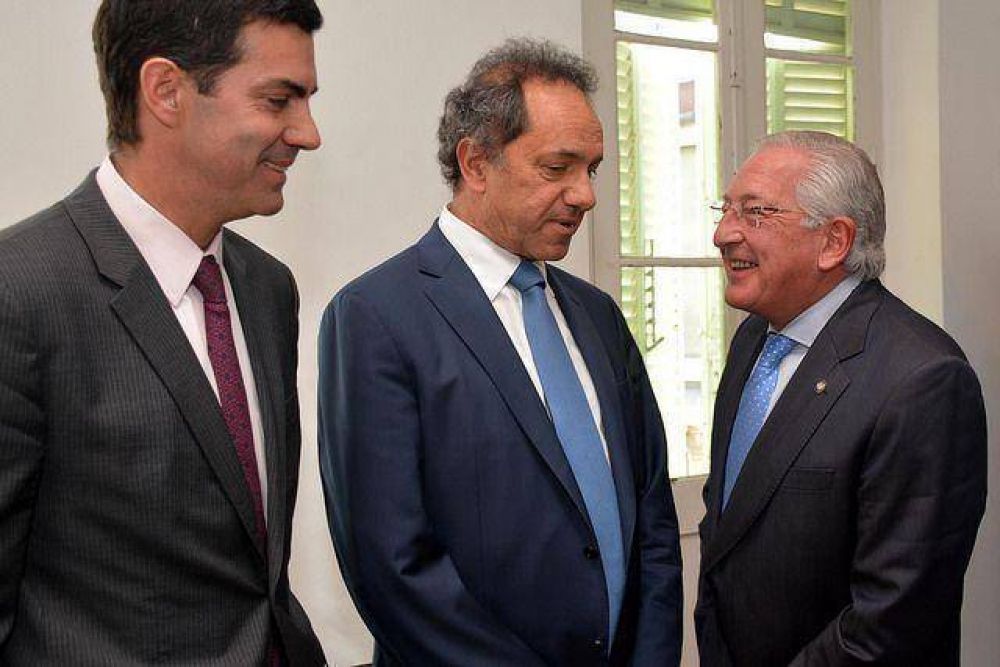 Fellner � �la voluntad del pueblo es que el FPV gobierne la naci�n, las provincias y los municipios�