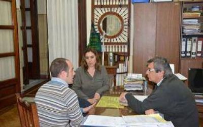 Rivadavia: Buil recibi� a funcionarios del Ministerio de Industria