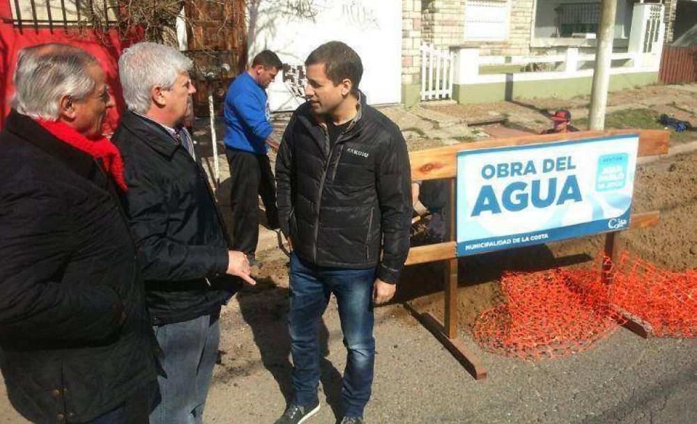 Iniciaron las primeras obras para la red de agua potable en Santa Teresita