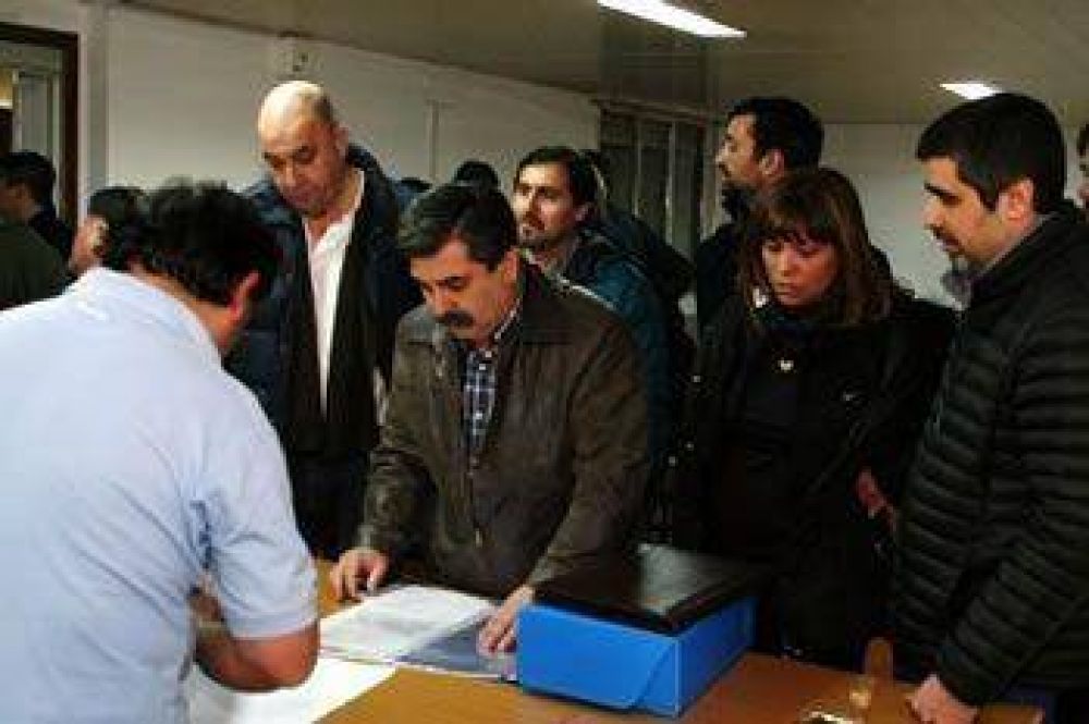 EL PJ PRESENT� CANDIDATOS EN TODAS LAS LOCALIDADES Y CATEGOR�AS