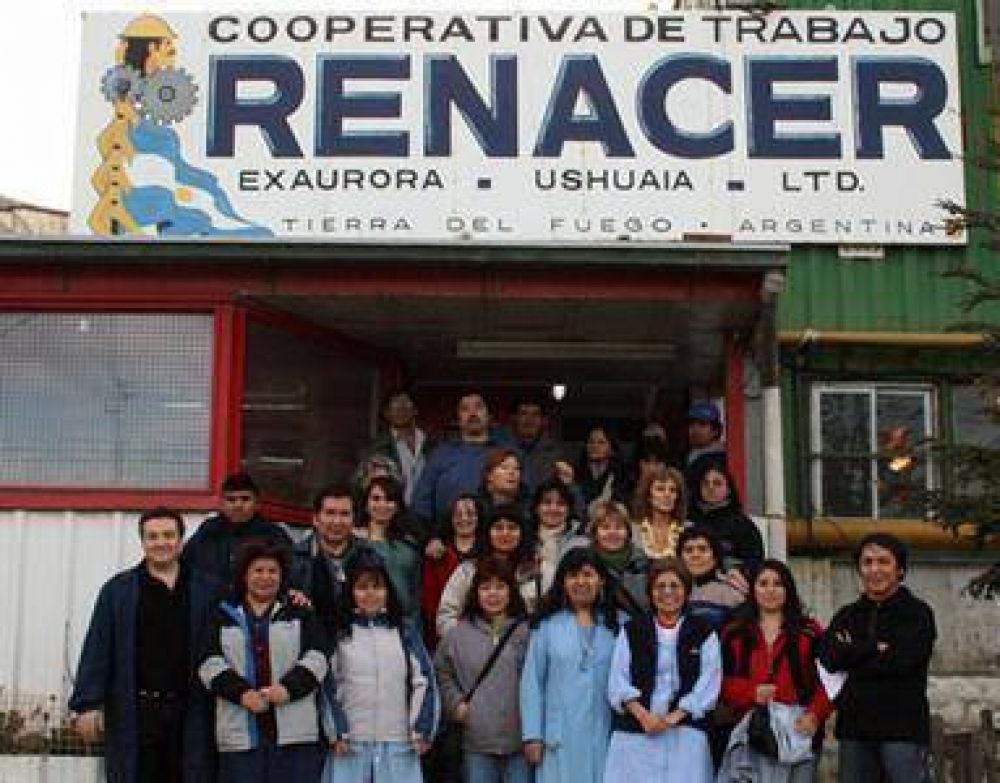 Renacer comenz� a producir aspiradoras