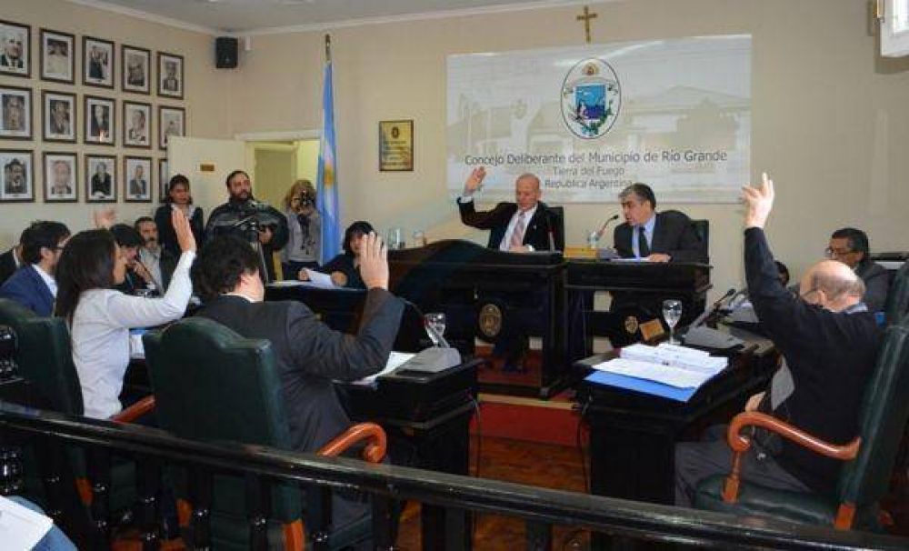 Concejales insistieron nuevo r�gimen salarial en el �tem �Guardias Pasivas� para �reas sensibles del municipio