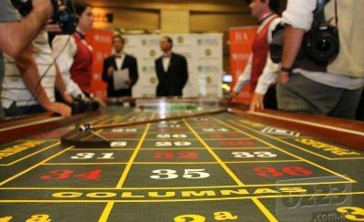 Controlaron la p�rdida de agua y el Casino Central reabri� sus puertas