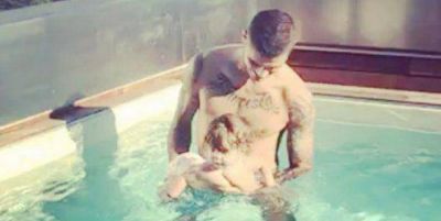 El video de Mauro Icardi haciendo nadar a su hija que gener� pol�mica