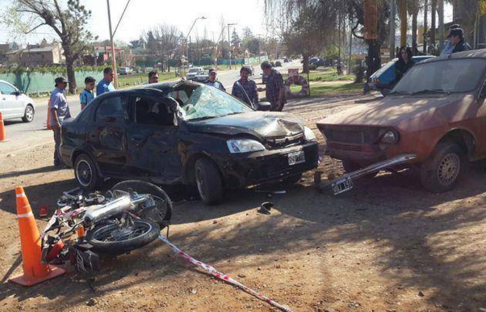 Se mat� al chocar un auto que iba a contramano en C�rdoba