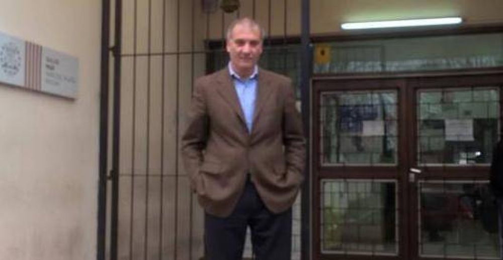 �No queremos un hospital mesi�nico sino atender a la gente�