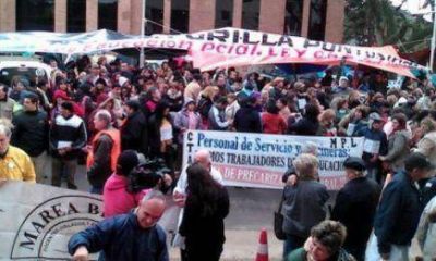 Furiosos descuentos en salarios de docentes que realizaron paro