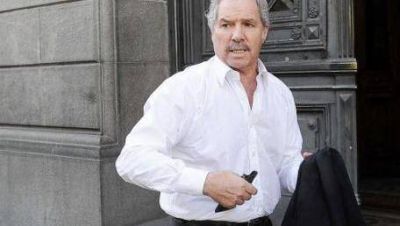 Sol�:�No hay posibilidad de acuerdo con el PRO�