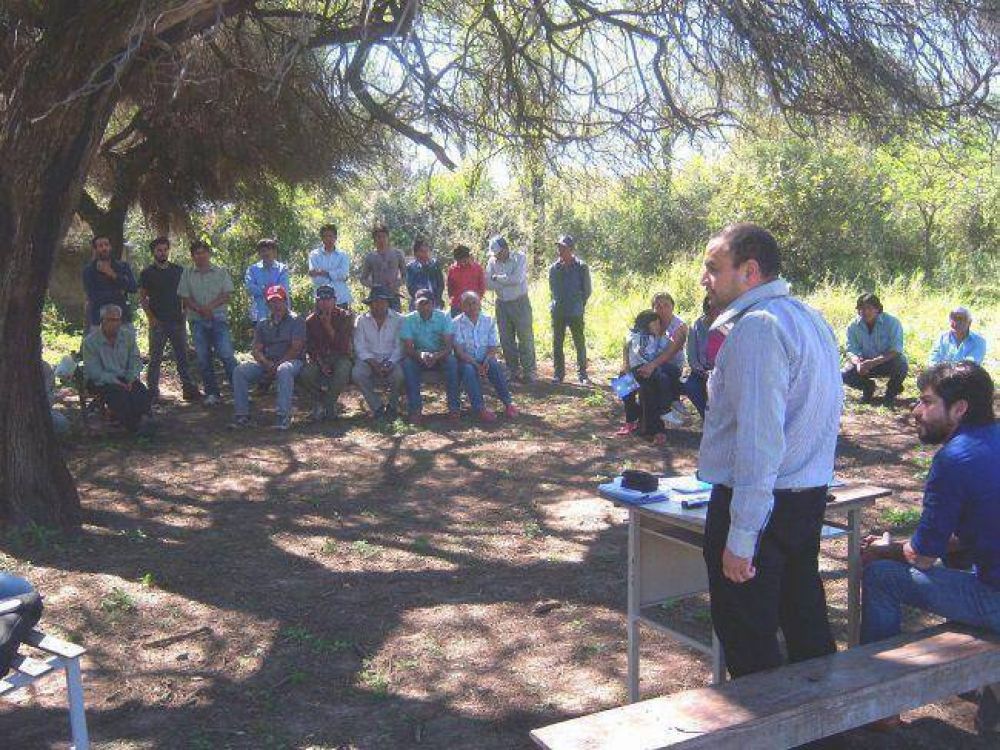 Acuerdo con originarios de la comunidad de San Carlos