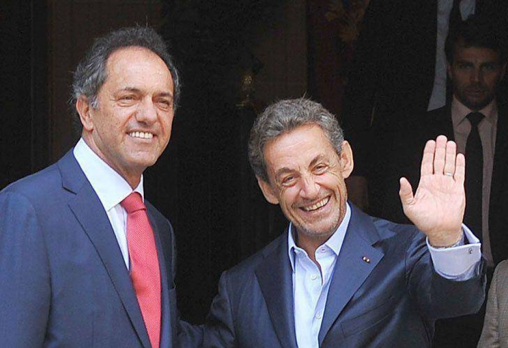 Scioli busca mostrar optimismo y filtra nombres de su gabinete