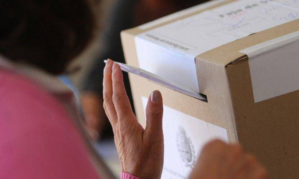 Evoluci�n de censos y de votantes acent�a las sospechas de fraude en Pocho y Minas
