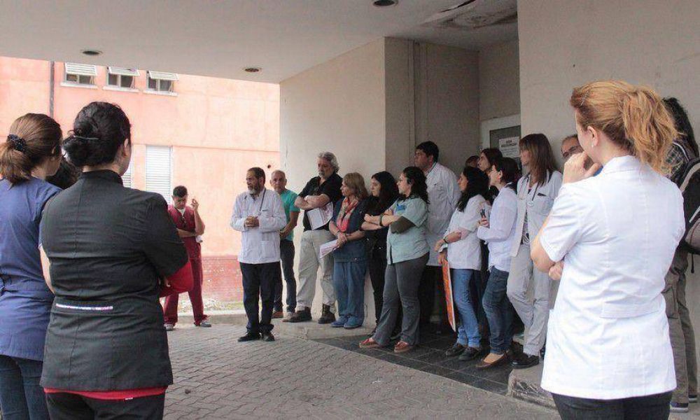 Prometen nuevos contratos para cubrir servicios b�sicos en hospitales