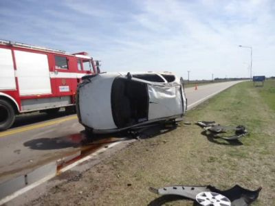 Herido al volcar en la ruta 33, cerca de Garr�