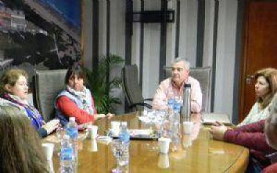 Reuniones con instituciones y recorrida por los barrios
