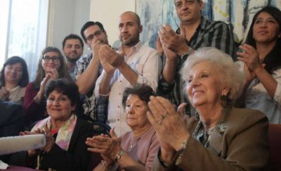 Recuperan a la nieta de la titular de Madres de Plaza de Mayo local