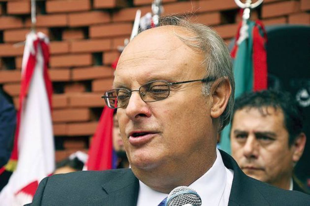 Di Pierro admiti� que habr� recortes en el presupuesto 2016