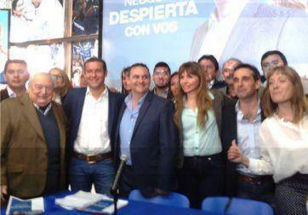 Bongiovani prometi� un megaestadio