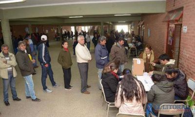 Comicios: Colombi habl� de la necesidad de reformar el sistema; R�os apunt� a Clar�n