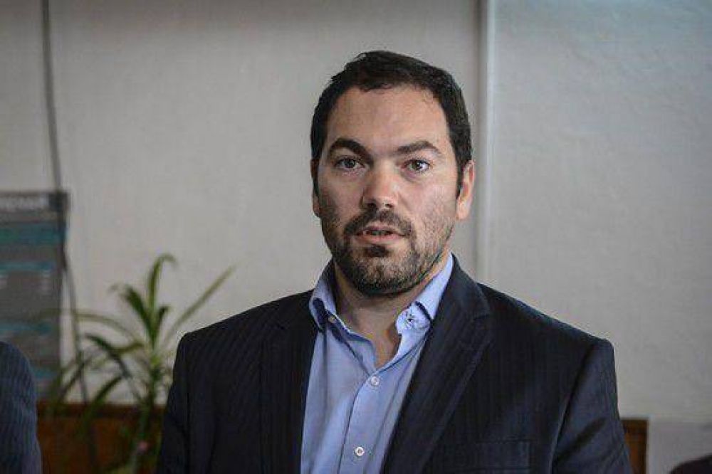 Molle: �Andreotti no tiene identidad pol�tica ni proyectos a largo plazo�