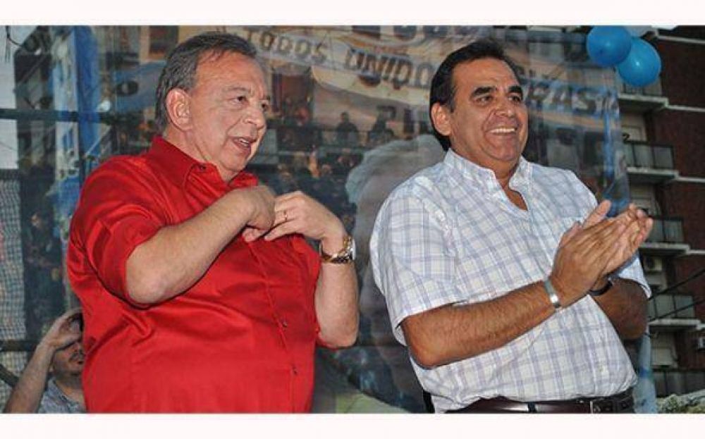 Molina desminti� que est� �negociando cargos� con Z�ccaro
