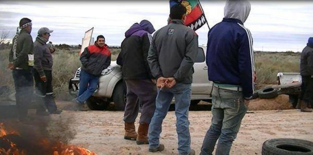 Mapuches cortan ingreso a yacimiento Medanito YPF