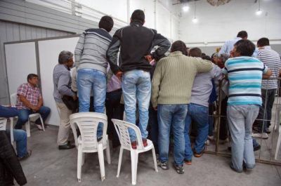 Manzur pas� a Cano en el octavo d�a de conteo
