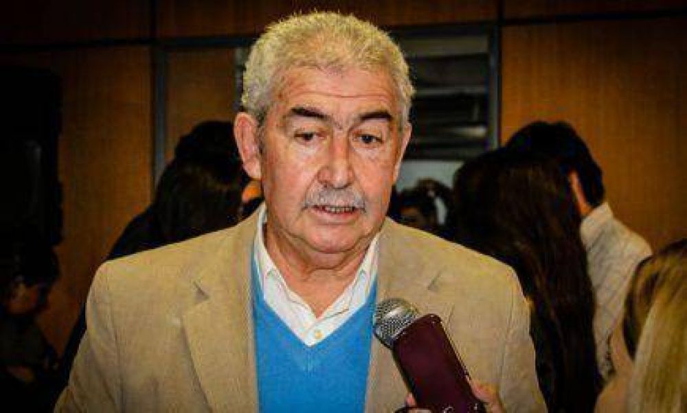 Vecinos del barrio N�stor Kirchner reci�n tendr�an agua potable en ocho meses