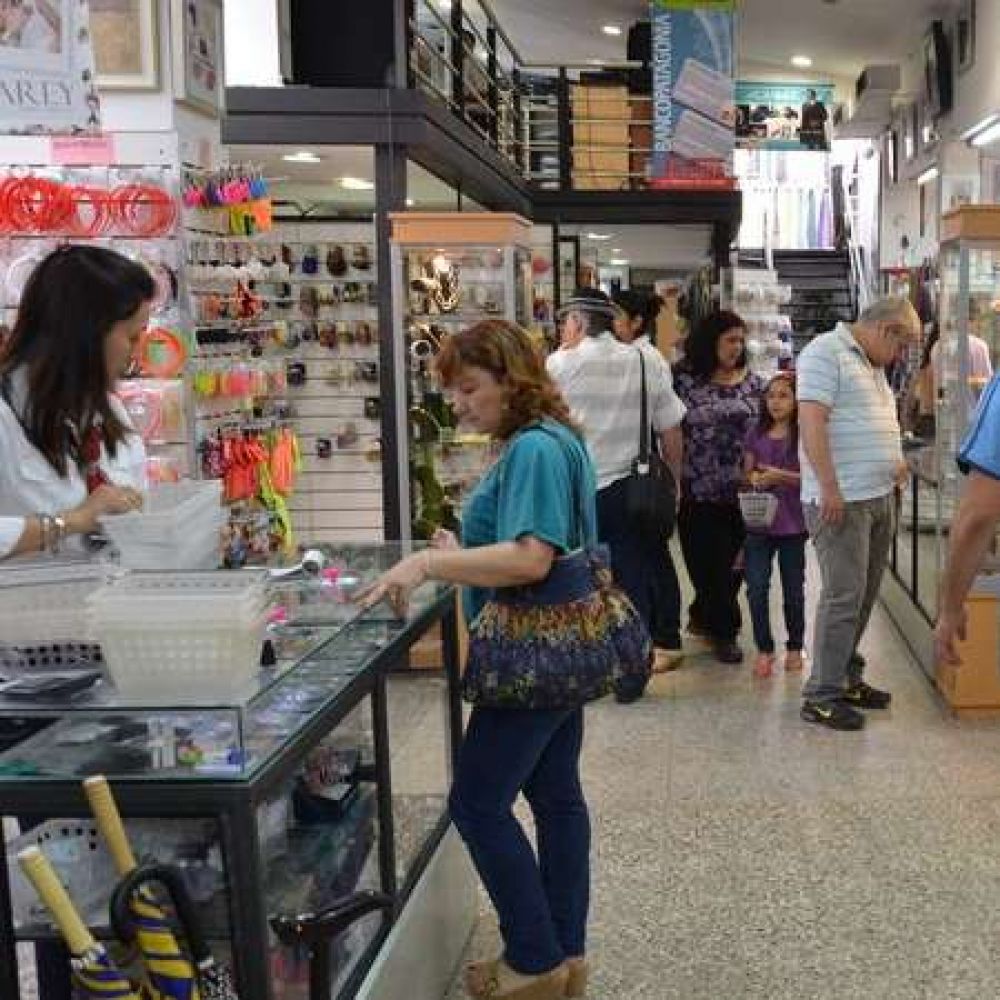 El 28 de septiembre ser� feriado para los empleados de comercio