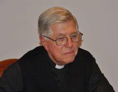 Monse�or Alfonso Delgado: �El Papa est� acercando el mensaje del Evangelio a nuestra realidad�