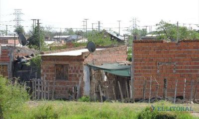 Okupas del Pirayu�: avanza el pavimento y hay casas con mamposter�a de ladrillos