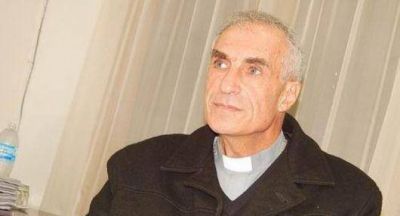 Monse�or Santiago, por perd�n papal al aborto: 