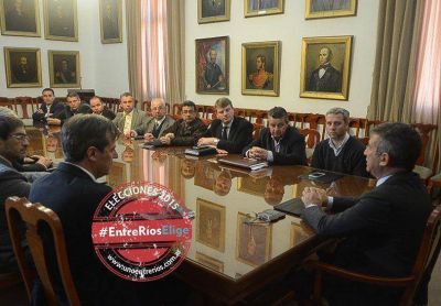El vecinalismo apoya a la f�rmula Bordet-Bahl para octubre