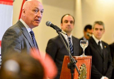 Bonfatti particip� de la conmemoraci�n del D�a de la Industria de Santa Fe