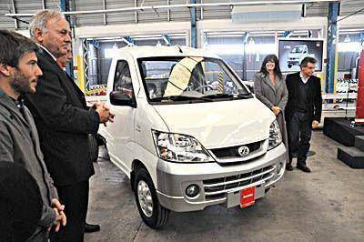 Zanella fabricar�, en el Parque Industrial, el utilitario m�s econ�mico del mercado