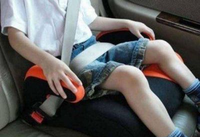 Multas de $650 para los conductores que lleven a ni�os sin butaca en el auto