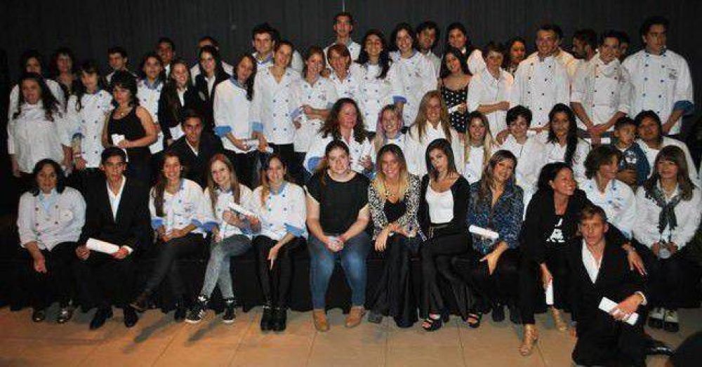 Firma de importante convenio de formaci�n e inclusi�n laboral